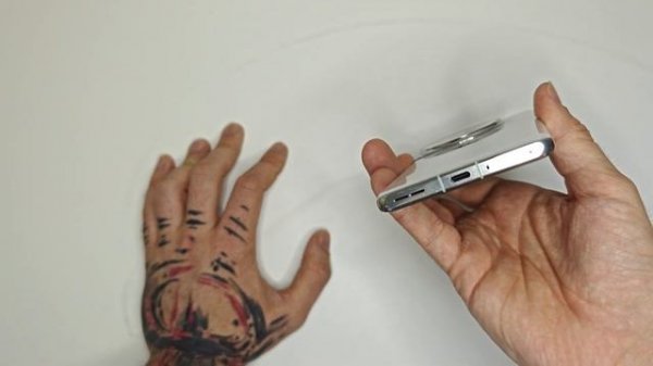 ONEPLUS 12 СПУСТЯ ПОЛ ГОДА ЕСТЬ НЮАНСЫ. СРАВНЕНИЕ С ONEPLUS 11