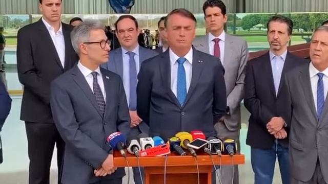 4/10/2022 - Anúncio De Apoio Do Governador Zema NOVO Minas Gerais à Reeleição De Jair Bolsonaro.