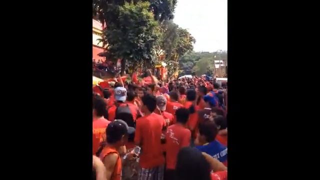 Turba Roja llegando al Cusca - Apertura 2013 Alianza 0-1 FAS смотреть онлайн