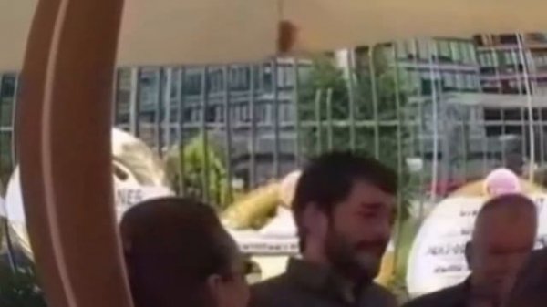 Акын Акынозю трогательно попрощался со своей матерью! Энгин Акюрек потерял любимую сестру!