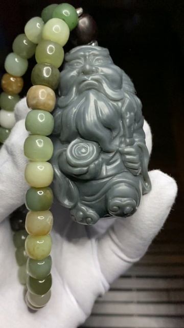 NZ-40. Нефритовый предмет ЧЖУН КУЙ ЛАО ШУ ЛАНЬ ЮЙ 老熟蓝玉 смотреть онлайн