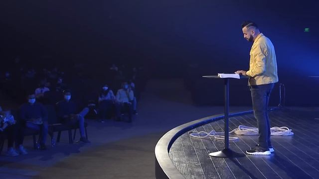 No Entiendo Porque Dios Sana A Unos Y A Otros No | David Scarpeta | Grace En Español смотреть онлайн
