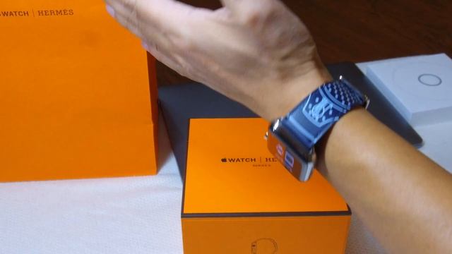 Apple Watch Hermes Series 3 LTE 42mm Unboxing