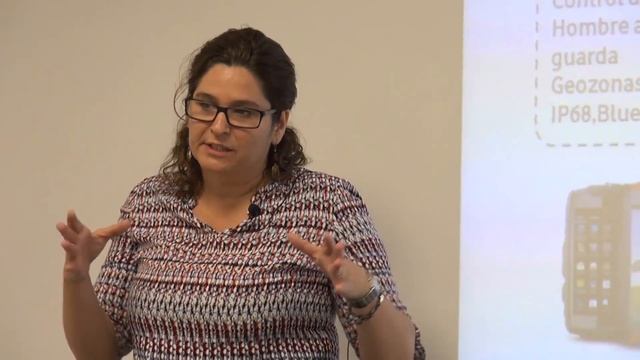 Cristina Izquierdo (Vodafone) en Jornadas M2M-IoT en Executive Forum España смотреть онлайн