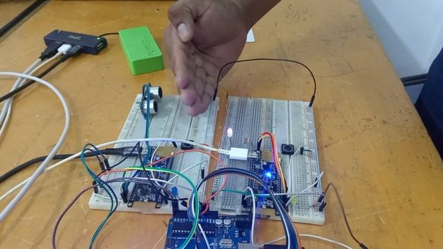 Laboratorio 7: IoT - ZigBee смотреть онлайн