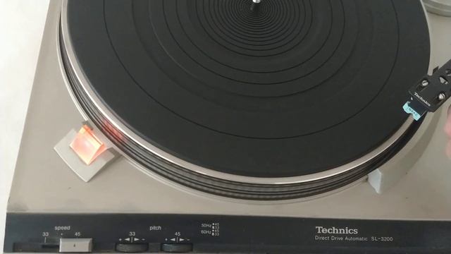 Technics SL-3200