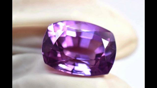 Taaffeite EXPENSIVE GEMSTONES