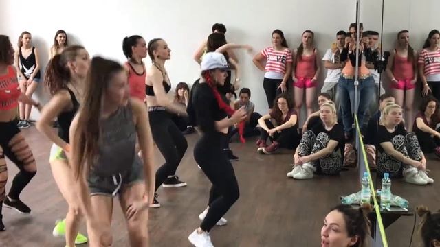 Katerina Krasnikova in Latin Motion | Contra la Pared | Selection смотреть онлайн