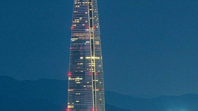 Ulug'bek baxshi - Men sevgan qiz o'zganing yori... (Улугбек бахши - Мен севган киз узганинг ёри..) смотреть онлайн