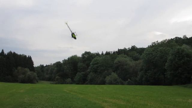 Mikado Logo 600 No. 20 RC Helikopter / remote control helicopter смотреть онлайн
