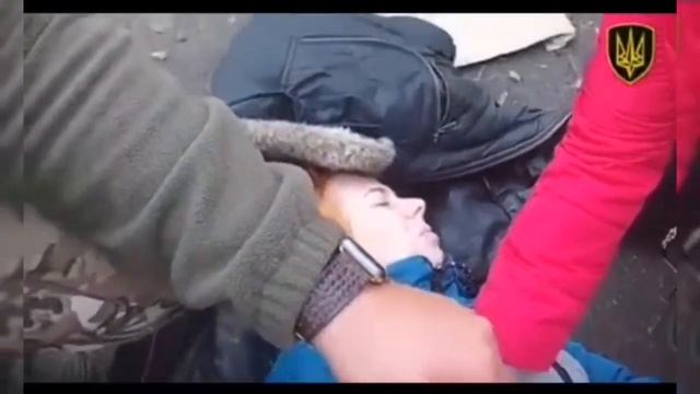 Russia bombing bakhmut with cluster ammunition. national guard shows the first minutes. смотреть онлайн