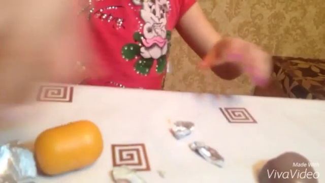 Открываем Kinder Surprise/хрюшка???