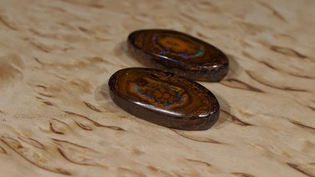 Пара болдер опалов из Австралии смотреть онлайн