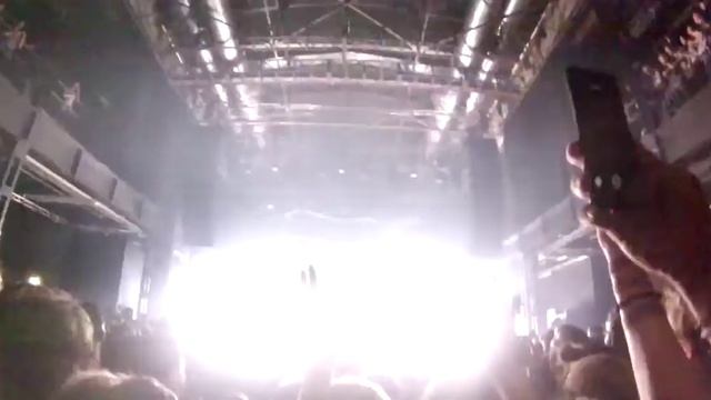 FLUME Wall Fuck/Heater Live in Cologne 11.11.2016 смотреть онлайн