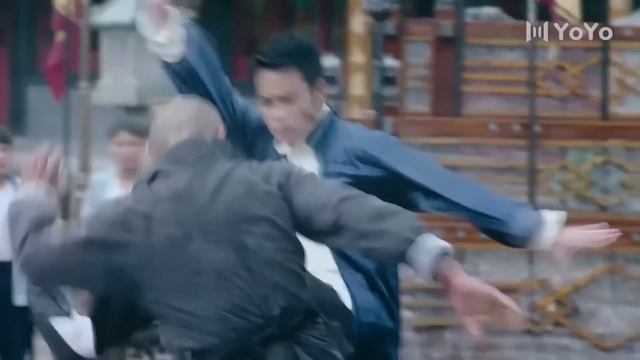 ⚔️瘦弱小伙全家被灭，练习太极神功伺机复仇！⚔️#功夫 #動作 #槍戰 #戰爭 #action | #甄子丹 смотреть онлайн