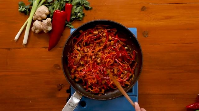 Easy Chili Cauldron Tofu Noodles Recipe With Tara смотреть онлайн