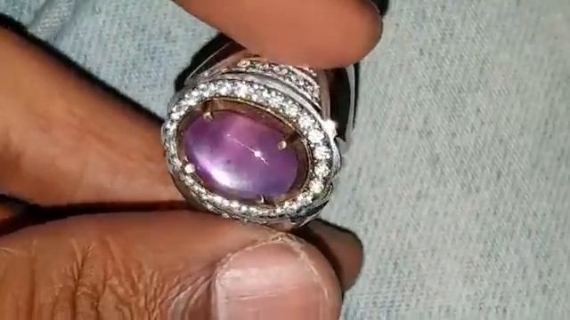 7.83 cts Color Change Star Sapphire Corundum смотреть онлайн