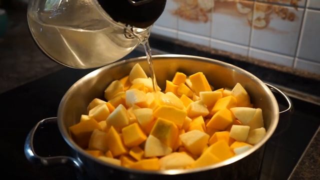 Hokkaido Kürbissuppe mit Kokosmilch Rezept смотреть онлайн