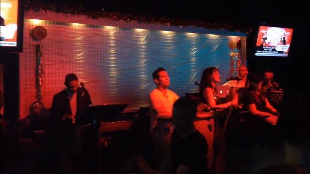 Jam à Union Square Salsa Dance Club Singapour 01/2013 смотреть онлайн