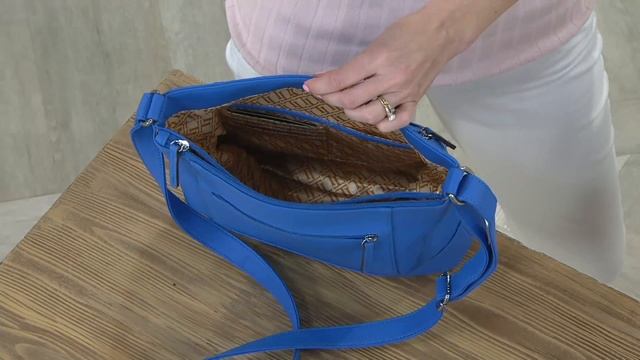 Tignanello Pebble Leather Large RFID Crossbody with Front Zips on QVC смотреть онлайн