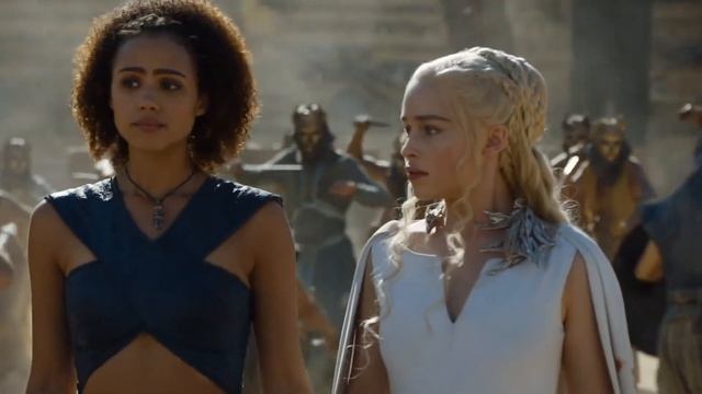 Daenerys Targaryen - Gloria Regalia