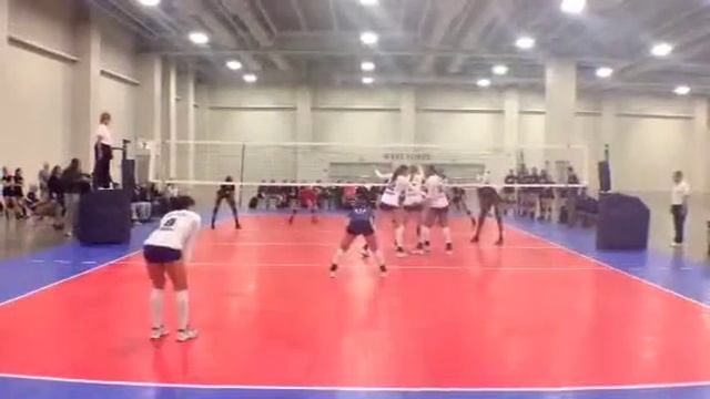 AZ Storm 17T vs TAV 17 in Triple Crown 2015 смотреть онлайн