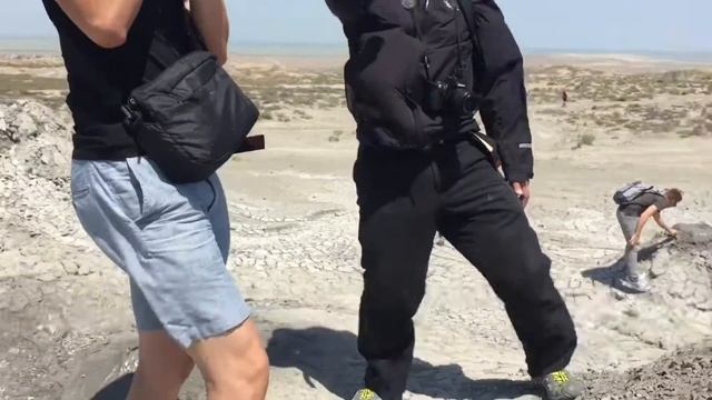 Gobustan Mud Volcano in Baku, Azerbaijan смотреть онлайн