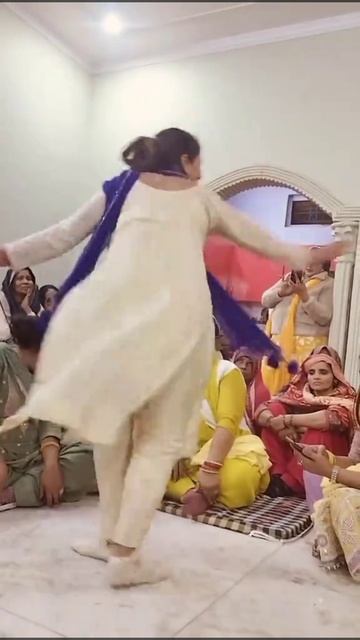 Auntie Amazing Dance In Marriage Function Dance Party смотреть онлайн