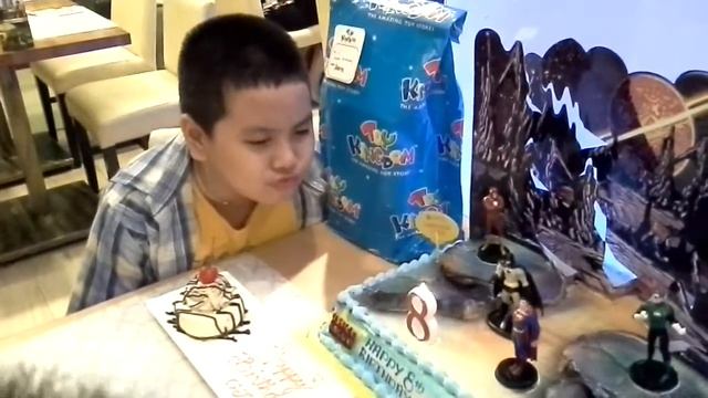 My first birthday in ACE water spa смотреть онлайн