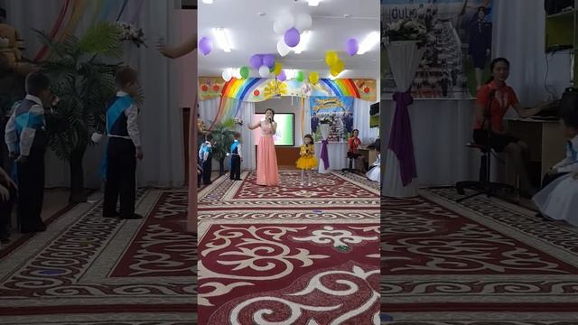 Іңкəр &Іңкəр....Нұрай балабақшасы смотреть онлайн