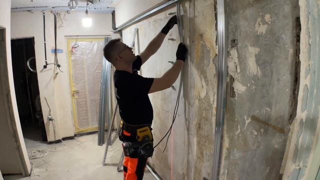 Как зашить стену гипсокартоном. Полный видео обзор с пошаговой инструкцией. смотреть онлайн