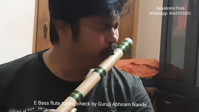 Abhiram Nanda Guruji started using Satyabrata Flute E Bass смотреть онлайн