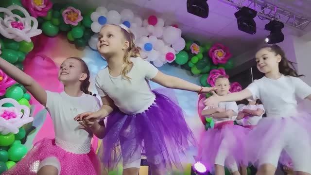 Детский танец МОДНИЦЫ смотреть онлайн