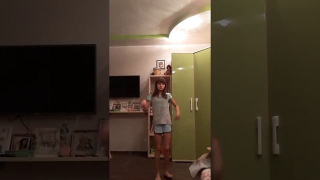 Танца под песню группы ABBA смотреть онлайн