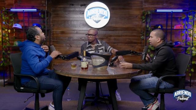 EL TORO MAYOR NOS CUENTA TODO, DESDE HAINA HASTA ASÍA, EL PELOTERO,SUS FINANZAS Y MIGUEL TEJADA смотреть онлайн