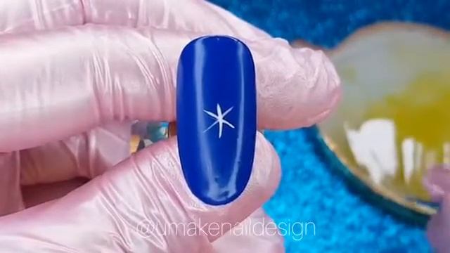 Дизайн ногтей СНЕЖИНКИ к Новому году! смотреть онлайн