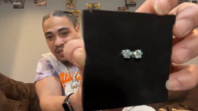 Ice Giant Jewelry Review - ICE GIANT 1CT ROUND CUT VVS BLUE MOISSANITE EARRINGS смотреть онлайн