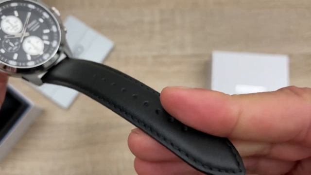 Seiko Chronograph Quartz Black Leather Men’s Watch SKS649P1 (Unboxing) @UnboxWatches смотреть онлайн