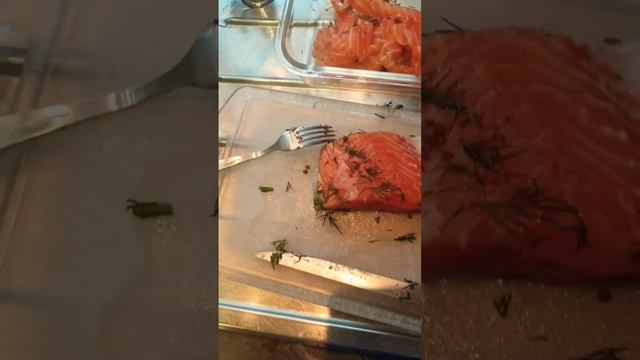 Как убрать кости из рыбы #tajiro #лосось #salmon #moscowregion смотреть онлайн