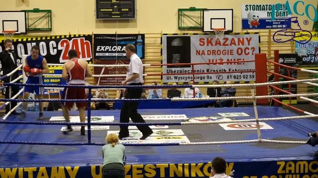 Mistrzostwa Okregu Lubelskiego w Boksie Krasnik 13 15 03 2015 Rafal Rzeznik vs Grzegorz Leonowicz смотреть онлайн