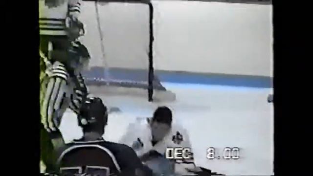 Guillaume Morin vs. Hugo Poulin LCH 8/12/00 смотреть онлайн