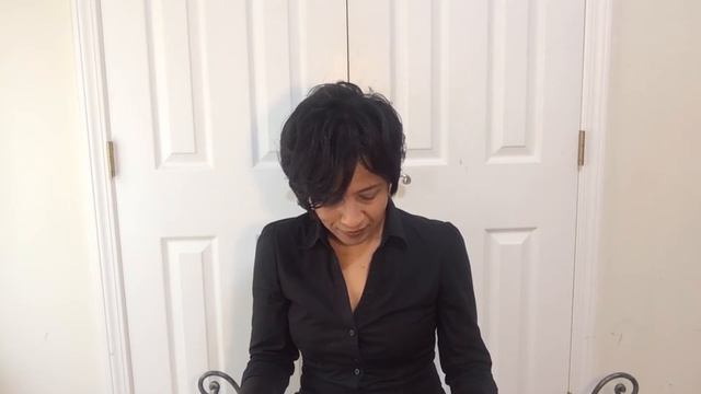 This Carolina Hererra Dress and Clutch Purse! | Coffee with Merri