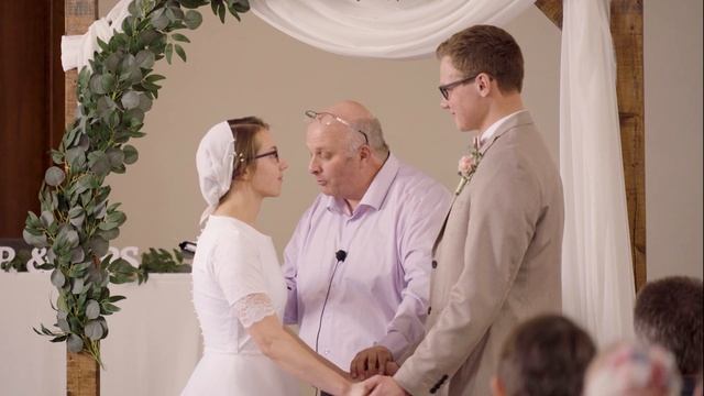 Delia & Derek - Canadian Winter Wedding Highlight Film - Sony A7SIII смотреть онлайн