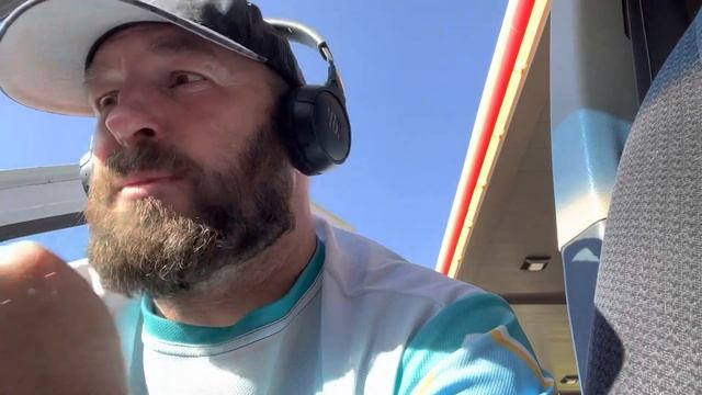 Pressure Washing A Truck Stop Dumpster Area That Was Very Bad! Plus Bonus Footage Of Sadie And I смотреть онлайн