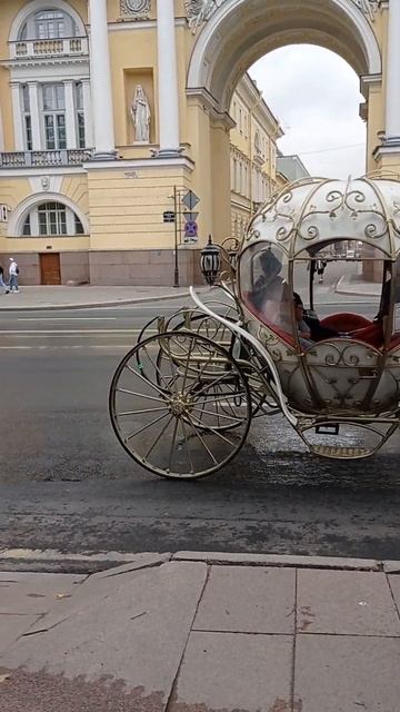 Гуляем. Санкт-Петербург смотреть онлайн