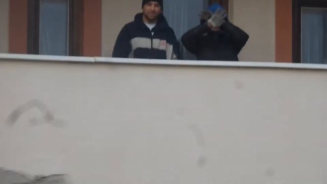 Ірма Крат і поліція вигнали Кейт-колект з Броварів. Діти радіють !!! смотреть онлайн