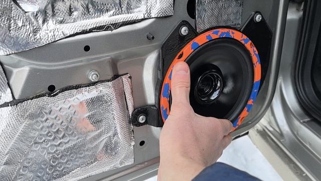 Установка 16-ых динамиков в задние двери ЛАДА ГРАНТА. DL GRYPHON LITE 165.mp4 смотреть онлайн