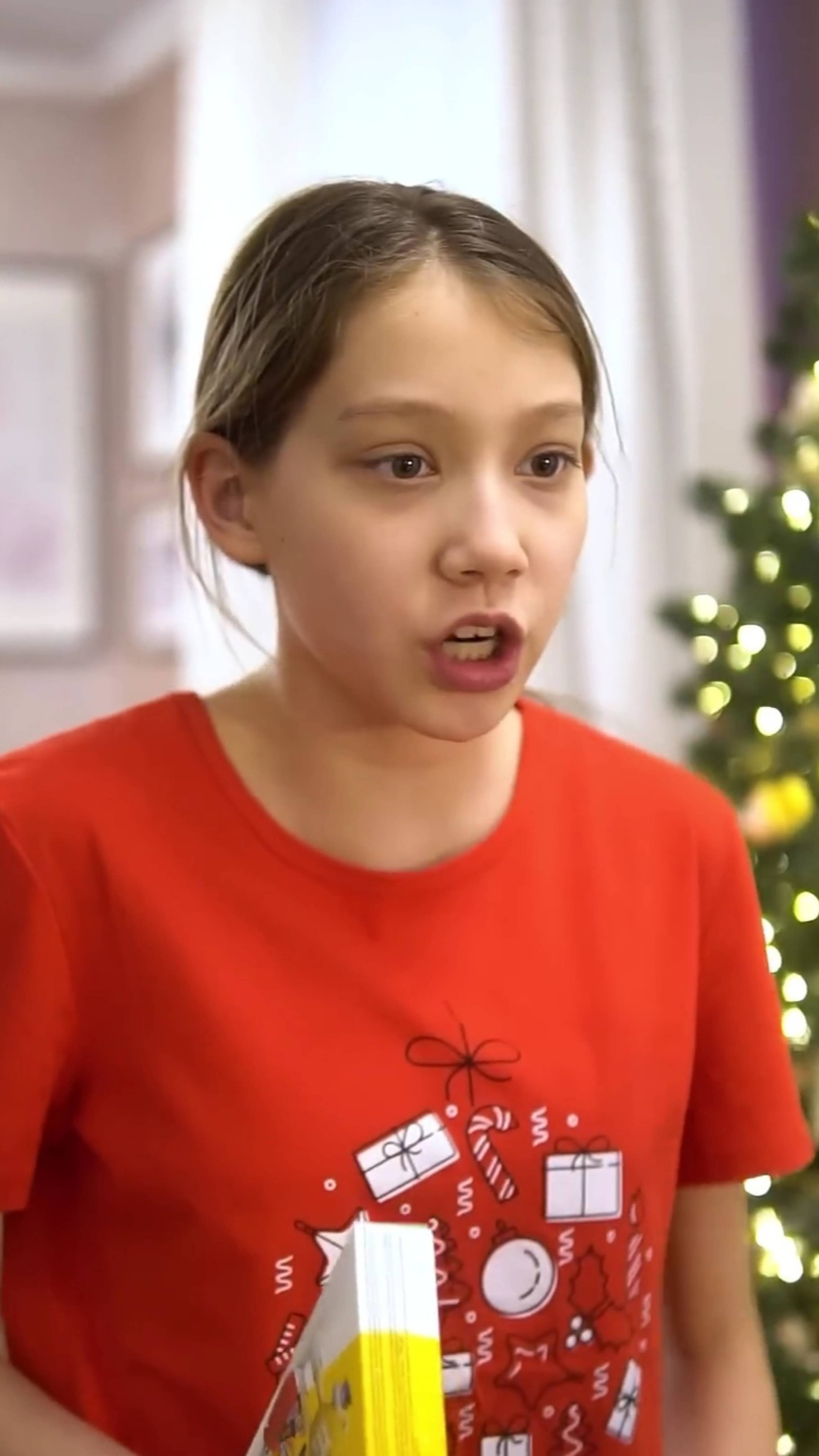 Почему дед Мороз такой несправедливый? #pov #povstory #vikazang смотреть онлайн