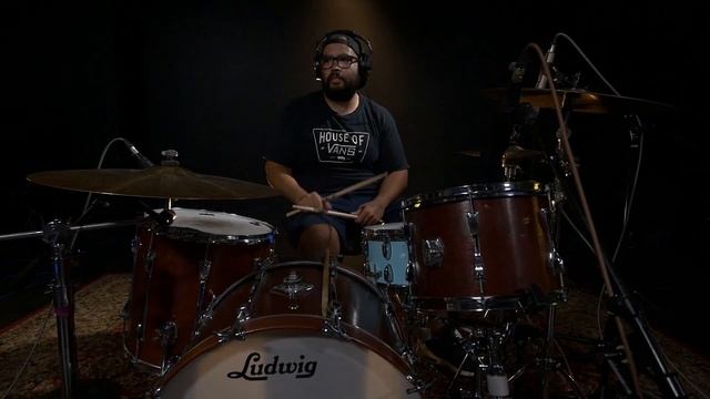 Los Blenders - Memes Muertos (Live on KEXP) смотреть онлайн