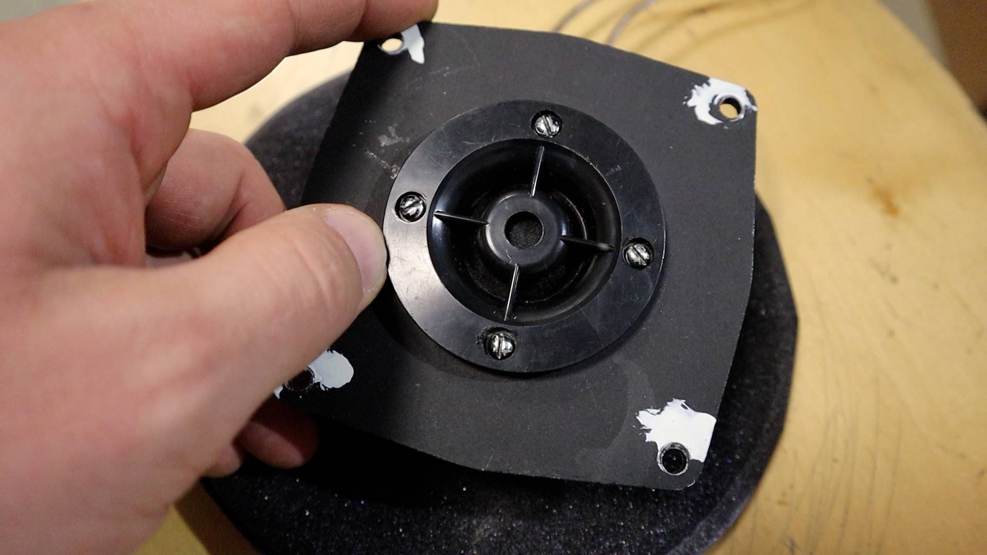 Radiotehnika S-70. Работы с маслом и ВЧ динамиками.